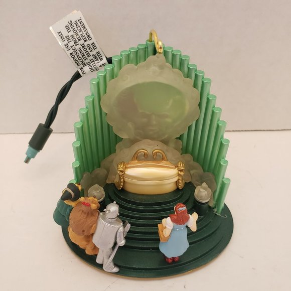 Hallmark Holiday Vintage Hallmark Wizard Of Oz Ornament Poshmark